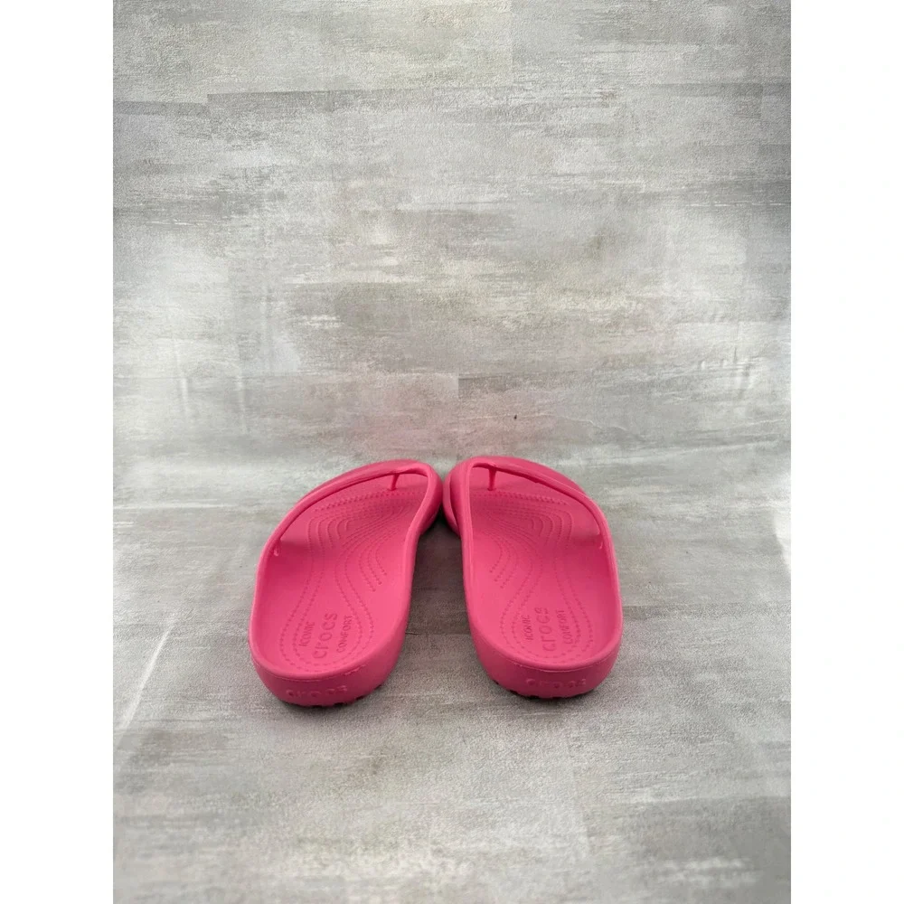 Crocs Kadee II Flip Flops Womens 9 Pink Lightweight Comfort Sandals 202492